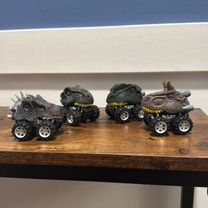 Dinosaur Head Pull Back And Go Off Road/ Monster Truck /Cars Mini Toys Set Of 4